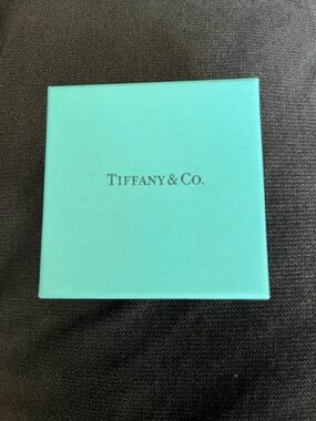 Tiffany & Co gift box